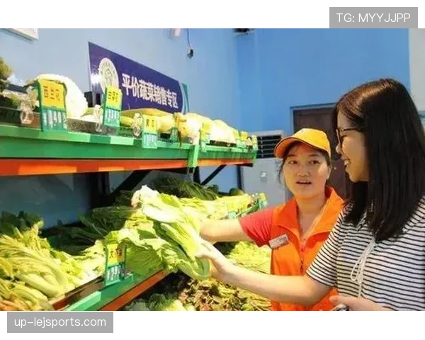 谢杏芳和普通人差太多了，连买个菜都是VIP专属模式？
